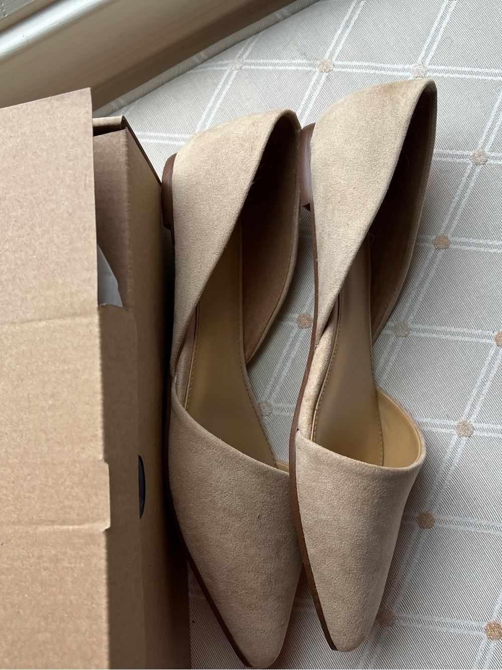 J. Crew Beige/Tan Pointed Suede D'Orsay Flats - Picture 3 of 6